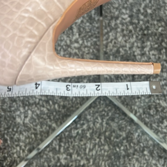 NIB BooHoo Snakeskin Nude Wide Fit Cut Out Pump, 7 - Picture 7 of 13